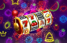 Simbol keamanan data dan perlindungan privasi pada event-event terbaru yang disponsori bigwin138